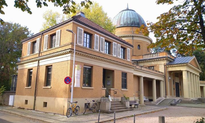 Kaffeehaus am Waldfriedhof